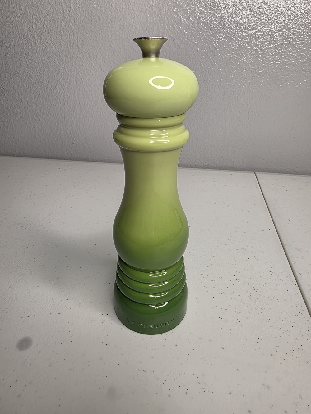 Le Creuset Palm Green Salt Mill NWOT